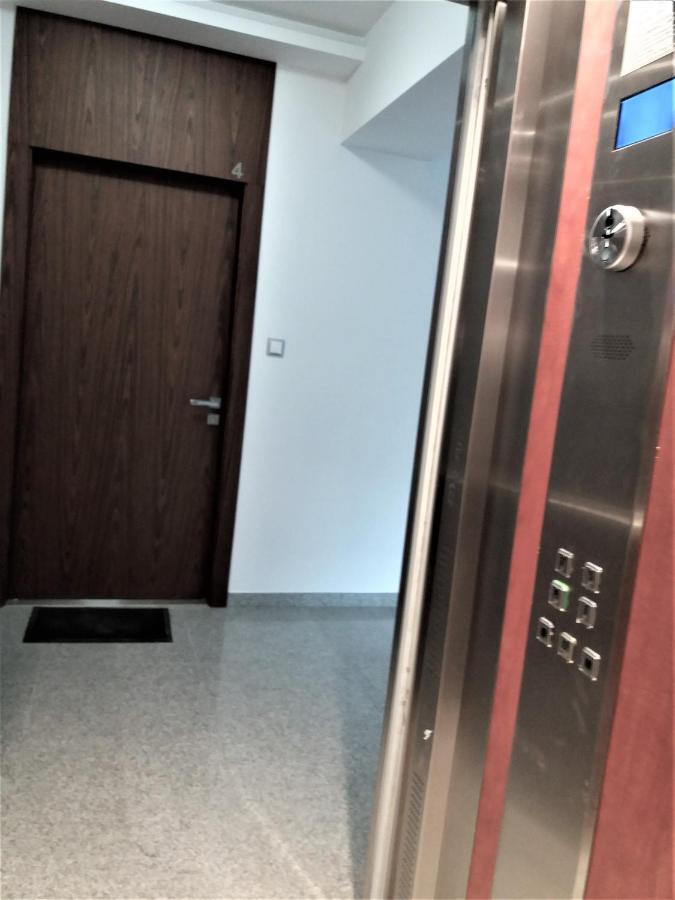 Apartamenty Czestochowa Eu "Parking Gratis" المظهر الخارجي الصورة